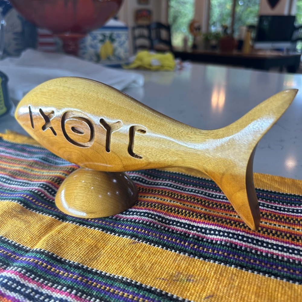 Myrtle wood Ichthys, (Jesus) symbol. Fish